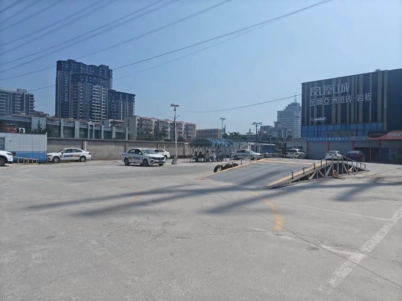 英才驾校（凤凰台校区）